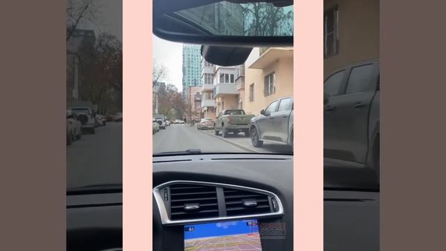 Ростов-на-Дону: местами тротуары донской столицы просто заставлены автомобилями. ? смотреть онлайн