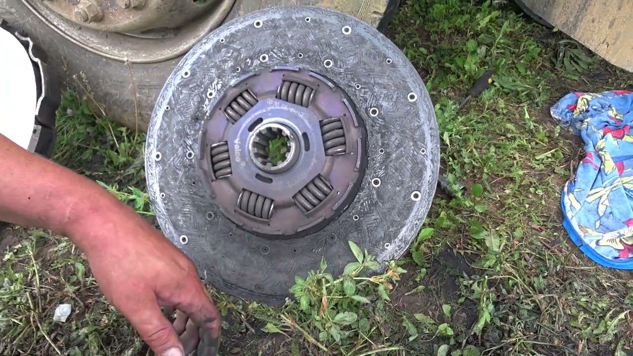 HOWO 8X4 ПРОПАЛО СЦЕПЛЕНИЕ / СНИМАЮ КОРОБКУ смотреть онлайн