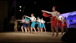 Танец стюардесс. Latina Club ladies style