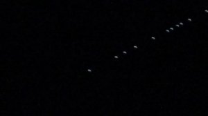 Спутники Илона Маска Starlink в Подмосковном небе. Starlink satellites in Russian sky.