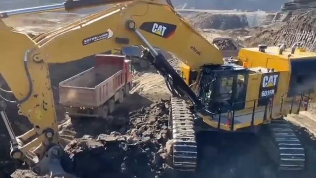 Работа ковшом на экскаваторе CAT / +7 916 224-39-88 / титан-решения.рф смотреть онлайн