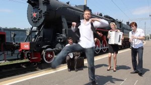 Посмотрите новые видео, старый состав ансамбля. За кларнетом Александр Островский Stradivaly 7-40