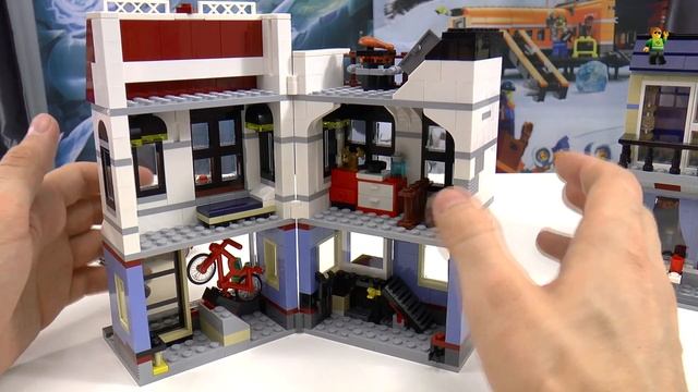 Музей ЛЕГО Обзор Криэйтор 31026 Городская улица смотреть онлайн