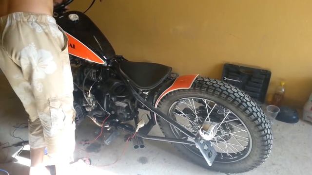 К-750 боббер.  Flat head. смотреть онлайн