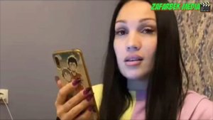 Алиса Сандра звонит мужику и предлагает жениться Alisa Sandra erkaklarga telefon qilib...