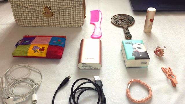 What's in my mini bag? | Мини сумкамда не бар? | Rus Eng Kor SUB