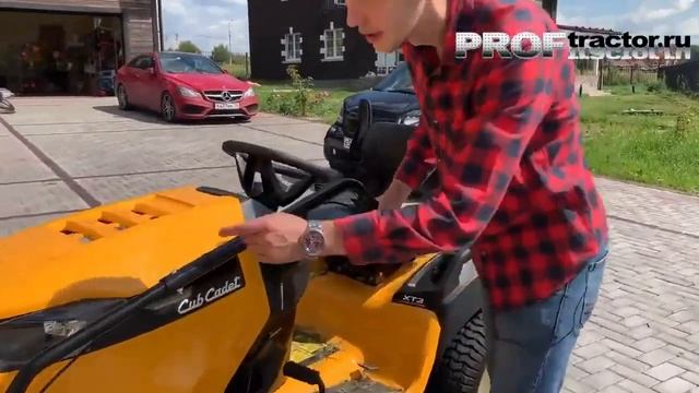 Садовый трактор Cub Cadet XT3 с ковшом и прицепом  Кошение. Тест-драйв