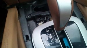 Если сел аккумулятор. Как переключить АКПП?