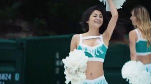 Девушки чирлидеры. Танец девушек из группы поддержки