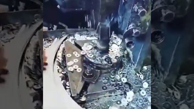 Как делают шайбы в Китае смотреть онлайн