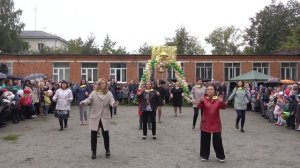 Оригинальный танец учителей на 1-е сентября, Гимназия 205, г.Екатеринбург