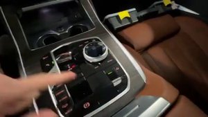 БМВ Х7 40i (G07) Рестайлинг М-sport, 2023 г.в., 3.0 л. (340 л.с.) бензин, АКПП, 4WD, Цена 15,0 млн