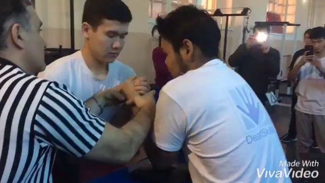 Чемпионат по армрестлингу среди людей с ограниченными возможностями (двоеборье)
