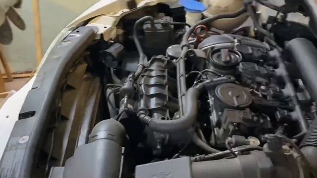 Шкода Октавия а 5 /повалил едкий дым/замена маслоотделителя/ смотреть онлайн