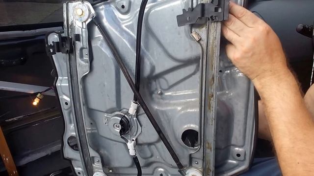 Работа стеклоподъёмника Nissan Primera P12 смотреть онлайн