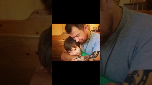 История мема. Success kid .Успешный ребенок.Как сейчас выглядит герой и как он спас отца.