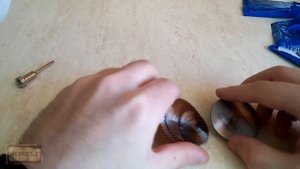 Дисковые пилы или отрезные диски-круги по дереву для бормашины Dremel (Aliexpress)