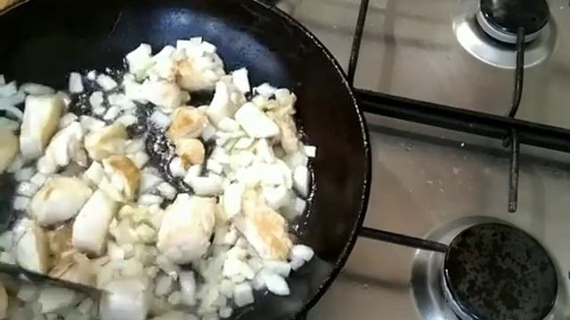 Тушёная.картошка с курицей.