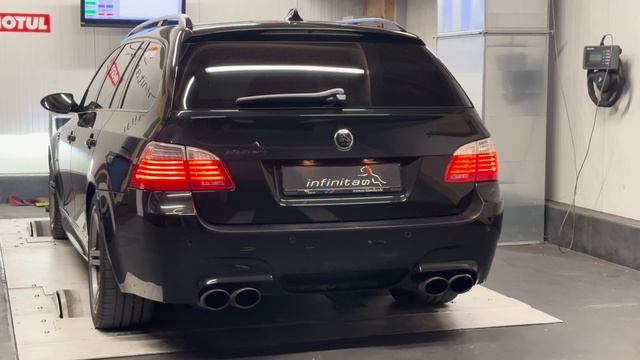 SUPERCHARGED BMW E61 M5 V10 TOURING (700hp) - pure SOUND смотреть онлайн