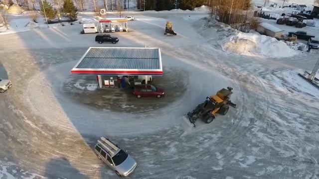 Удаление льда финской фрезой ротоватором SUOKONE MERICRUSHER MC4-180 на базе погрузчика Wille