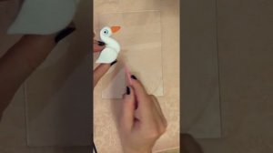 Лепим уточку из воздушного пластилина. Маму утку и утенка