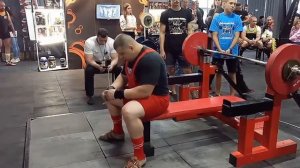 Троеборье ПРО без экипировки. Жим лёжа, в/к 100-140кг. 2-й раунд.