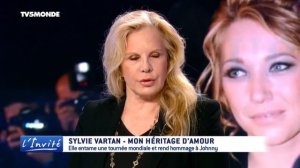 Sylvie VARTAN : "C'est drôle pour un père de donner sa fille à un drogué alcoolique et ruiné !"