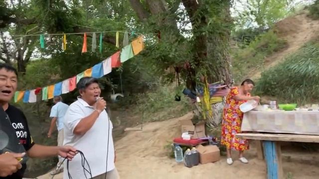 Гага Верблюжьего острова ❤️ С юбилеем ? смотреть онлайн