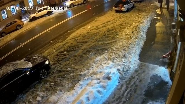 Лед разбил машину гражданина Финляндии смотреть онлайн