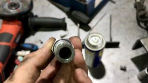 Ставлю маслопомойку D1 Spec на BMW E34 M50B25 маслоуловитель на БМВ Е34