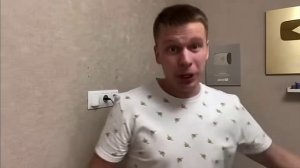 Я посмотрел его видео про малого видео малой стал большим