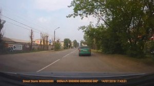 пересечение сплошной линии разметки на перекрёстке