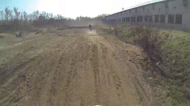 Пробный заезд jmc 160mxr vs Suzuki RM-Z450 Kawasaki KX250 Yamaha YZ 85 by GoPro-MSK.RU смотреть онлайн