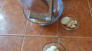 Салат Аппетитный .С плавленным сырком.