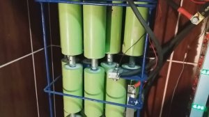 Тест, литий ионные(модули Ниссан лиф)+литий титанатные АКБ в ветро солнечной электростанции.