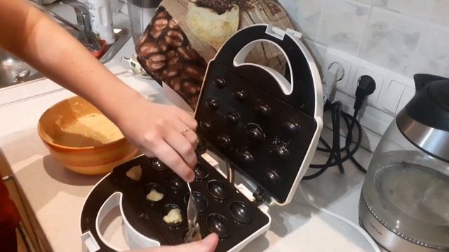 Рецепт орешков со сгущёнкой.