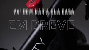 Bike Velocity, powered by Sweatify, com telas integradas.