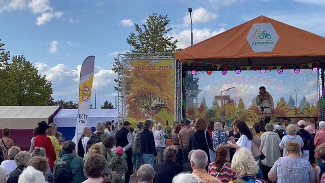 Прохор Шаляпин. - Пчелы (русская народная песня) - Санкт-Петербург. смотреть онлайн