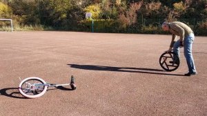 Level 1 unicycling skill applied to a ultimate wheel