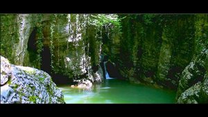 Canon D5 Mark II & CANON EF 28-135 mm f/3.5-5.6 IS USM Сочи, Aгура.mpg