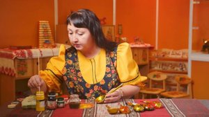 Урок по хохломской росписи по дереву