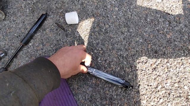 Mercedes S550 W221 hood support struts replacement and some mics things смотреть онлайн