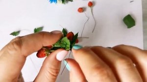 Как сделать веточку  из ягод