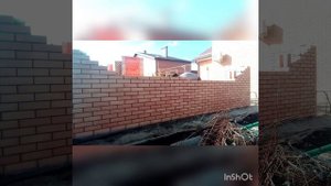 кладка кирпича большим мастерком тестирую