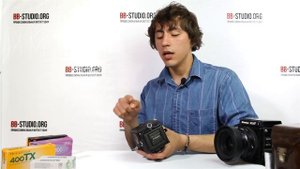 Фотоплёнка. Часть 2: Зарядка плёнки в фотоаппарат Любитель 166. (ЛОМО)