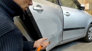 как снять ручку задней двери Шкода Фабия 2