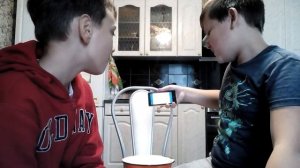 Вода в рот и кто первый блеванёт?!!!!(ржач)!!!