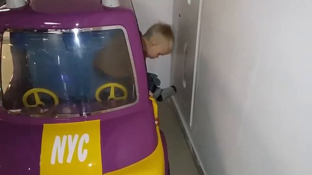 VLOG Киев ТРЦ Лавина парк Галактика смотреть онлайн