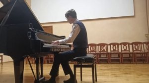 А.К.Глазунов. Вальс ор. 42 № 3.   Исп. Евгений Чернаков