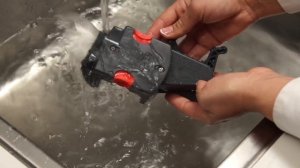 How to clean the infuser on your De'Longhi PrimaDonna Elite ECAM 650.55 coffee machine